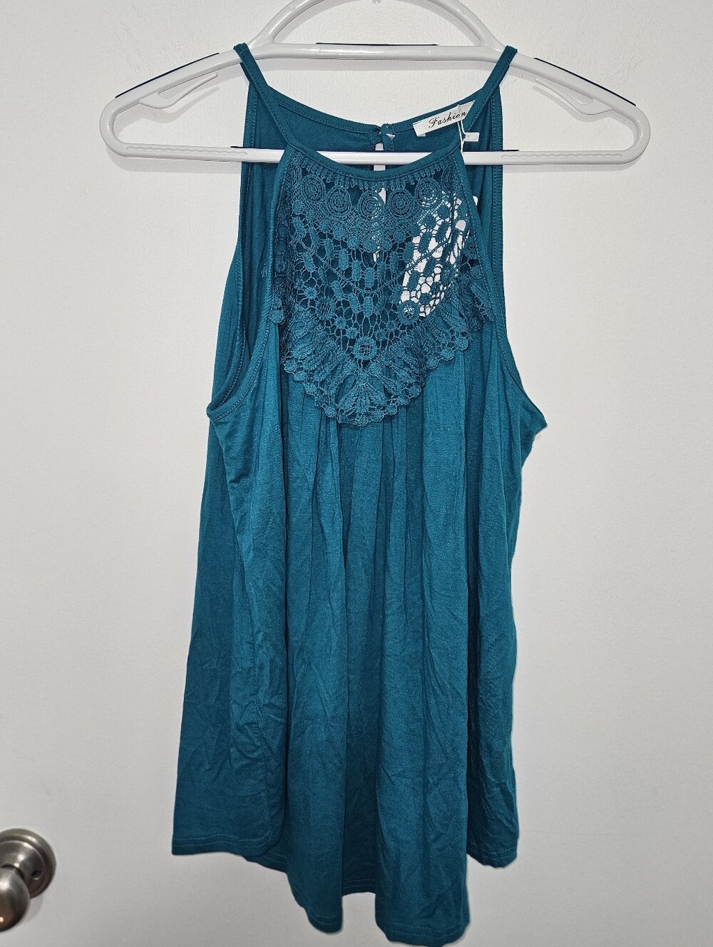NWT Fashion Women’s Crochet Yoke Tank Top - Teal Size Large